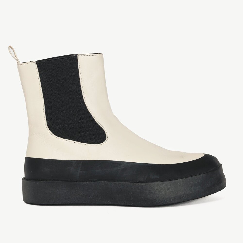 NEOUS Zaniah Cream & Black Platform Chelsea Boots